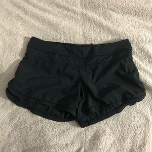 Lululemon Shorts Size 8